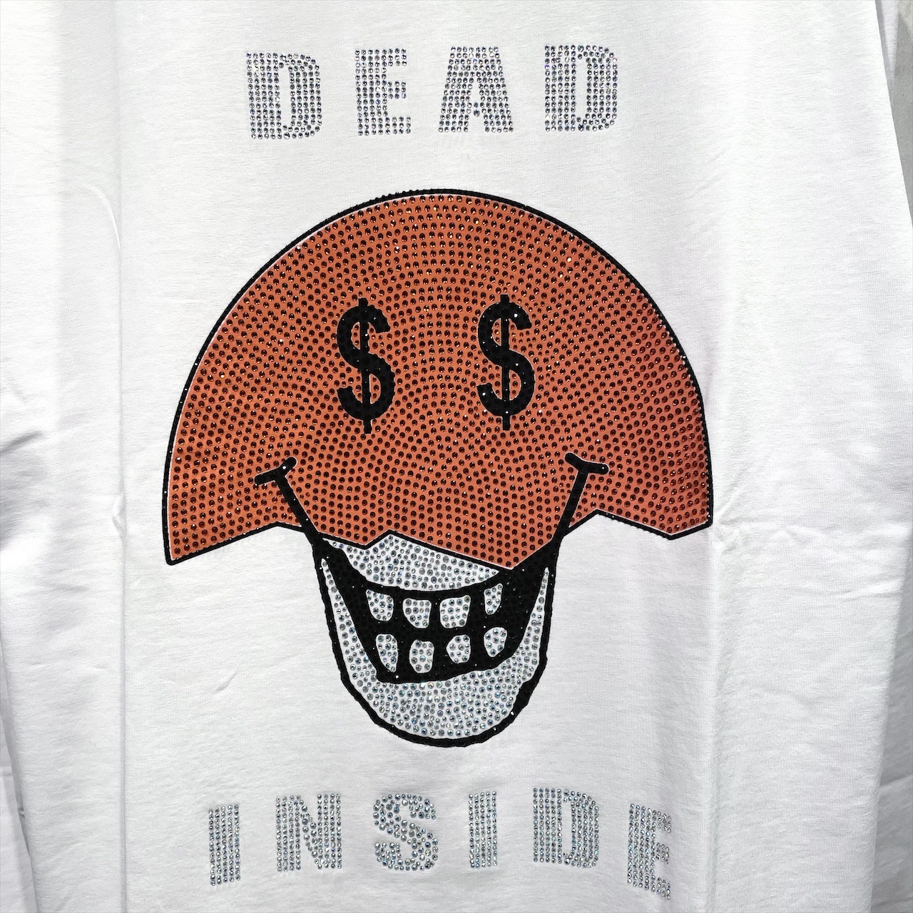 USUALIS Rhinestone L/S TEE (Dead Smile-WHT) [WIDE FIT]画像4